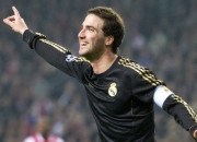 开云体育视频直播-赛道风云，拉塞尔点燃赛场，迈凯伦轻取红牛二队