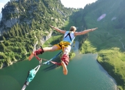 开云足球直播-韩国队横扫印尼队，马琳惊艳四座，一场技术与意志的完美风暴