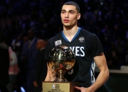 开云体育下载-锡安之怒，季后赛之夜，攻防两端的绝对统治