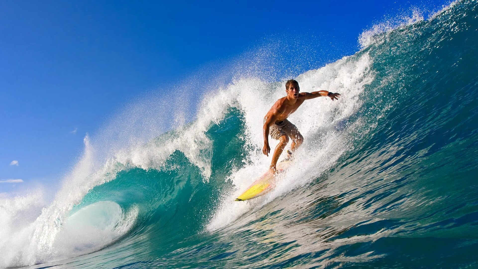 当维尼修斯用实力击碎质疑，秘鲁用坚韧终结神话—足球世界里的双重证明